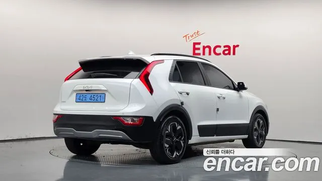 Kia Niro New — Фото автомобиля 2
