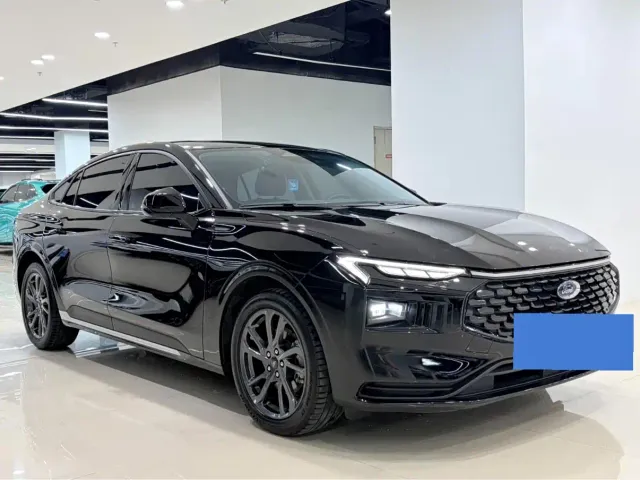 Ford Mondeo — Фото автомобиля 3