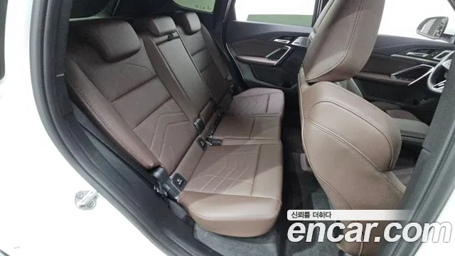 BMW X1 sDrive 18d M Sport — Фото автомобиля 8