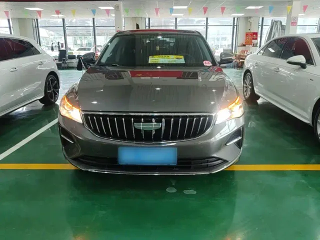 Geely Emgrand — Фото автомобиля 2