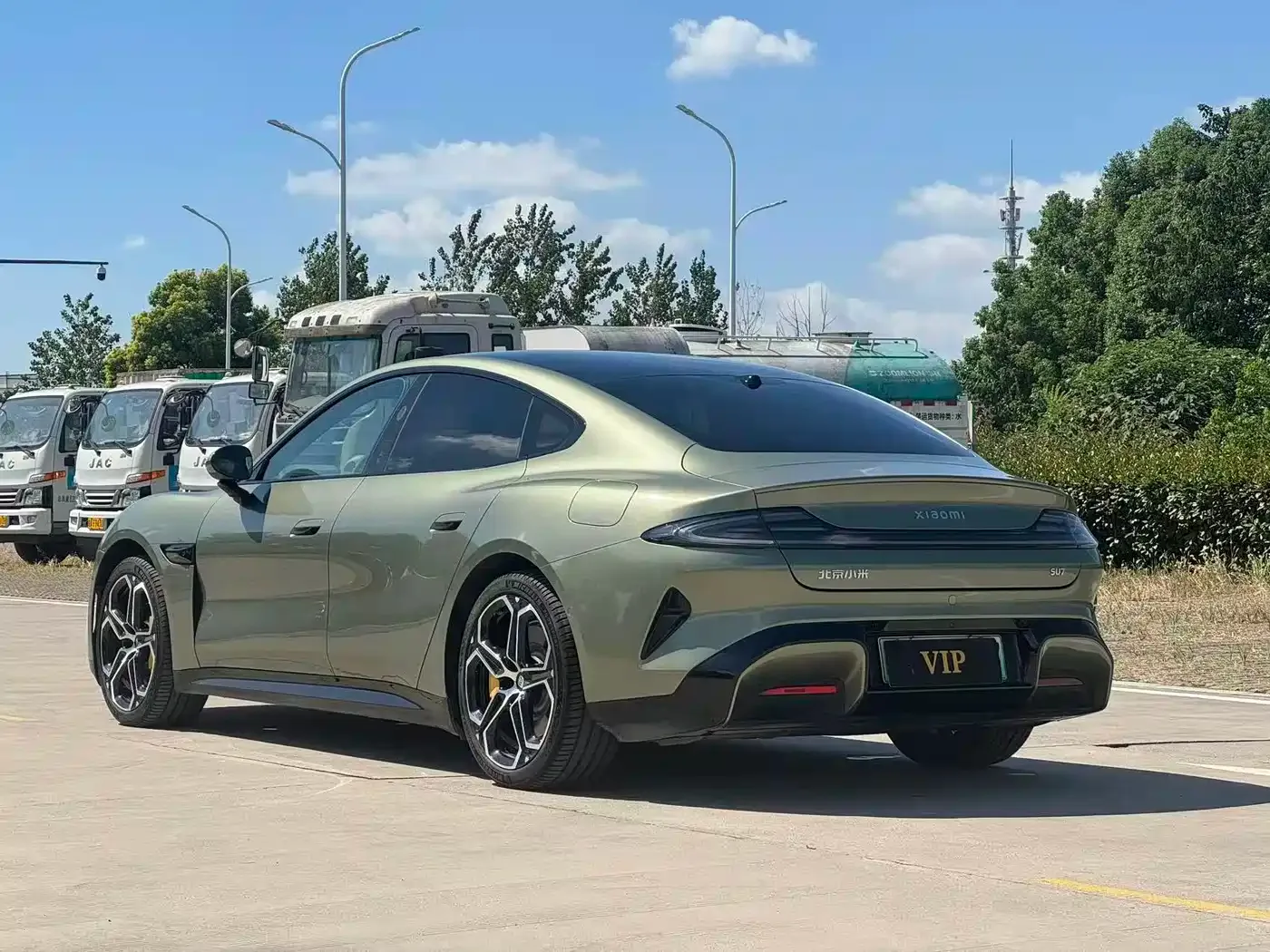 Xiaomi Auto Xiaomi SU7 2024 RWD Long Range Intelligent Driving Edition — Фото автомобиля 8