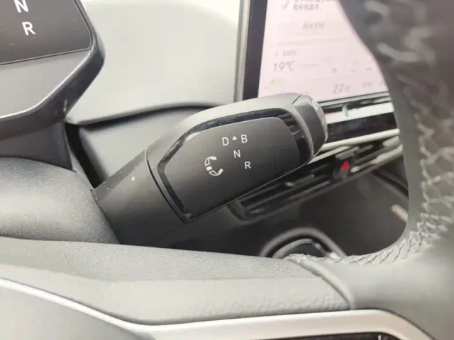 Volkswagen ID.3 — Фото автомобиля 13