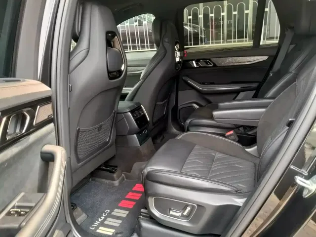 Lynk & Co Lynk & Co 09 EM-P 2021 2.0T PHEV Halo 6-seater — Фото автомобиля 5