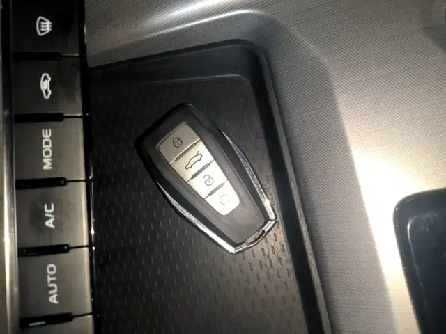 Geely Xingrui — Фото автомобиля 8