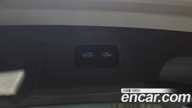 Kia Canival Carnival 4 поколение Бензин 9 мест Hi-Limousine — Фото автомобиля 20