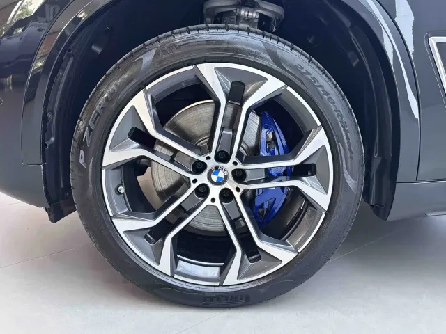 BMW X5 — Фото автомобиля 18