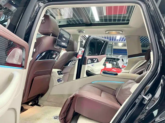 Mercedes-Benz GLS-Class — Фото автомобиля 8
