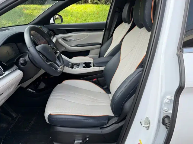 BYD Song PLUS — Фото автомобиля 8