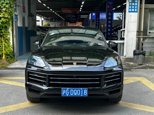 Фотография автомобиля — Porsche Cayenne