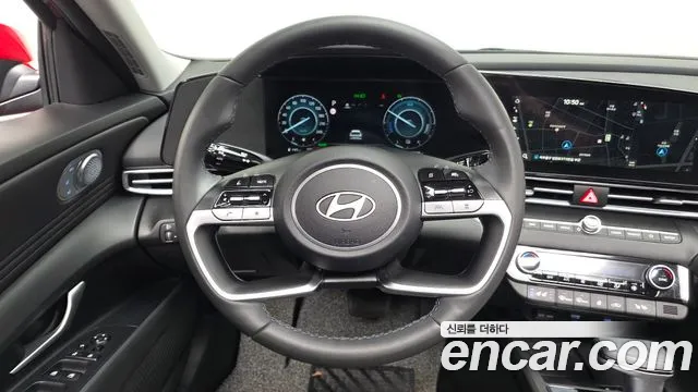 Hyundai Avante CN7 — Фото автомобиля 13