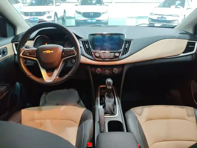 Chevrolet Monza — Фото автомобиля 8