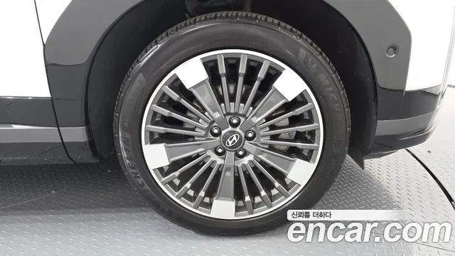 Hyundai Santafe — Фото автомобиля 16