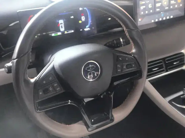 BYD Song Pro — Фото автомобиля 15