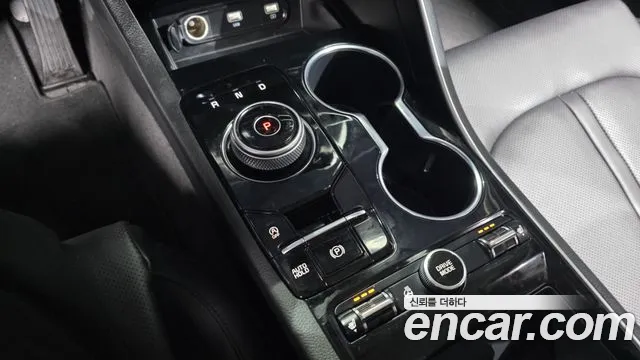 Kia K5 Generation 3 — Фото автомобиля 12