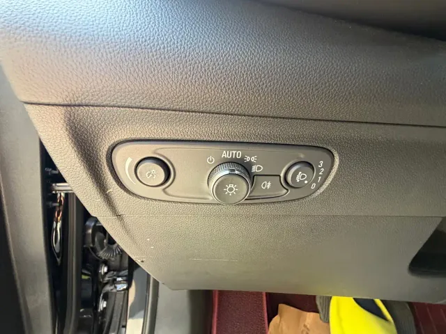 Buick Envision S — Фото автомобиля 13