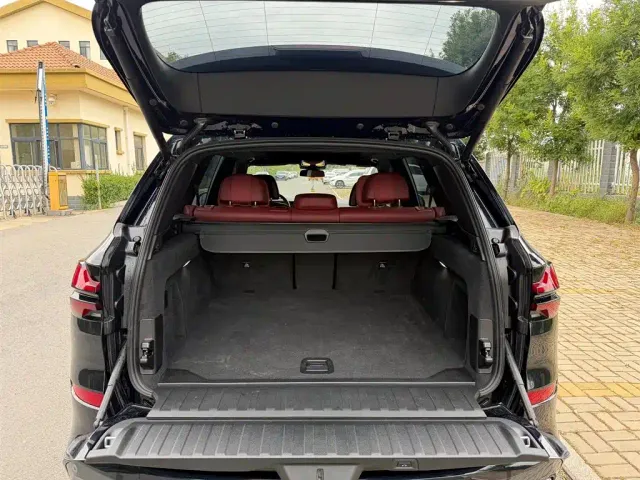 BMW X5 — Фото автомобиля 12