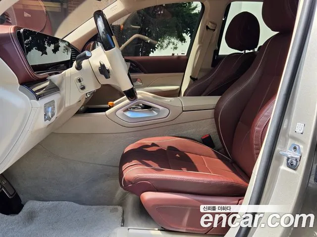Mercedes-Benz GLS-Class — Фото автомобиля 19