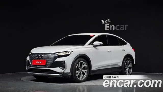 Фотография автомобиля — Audi Q4 e-tron F4
