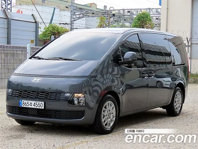 Hyundai Staria Новый Staria L3.5 Карго 5 мест — Фото автомобиля 3