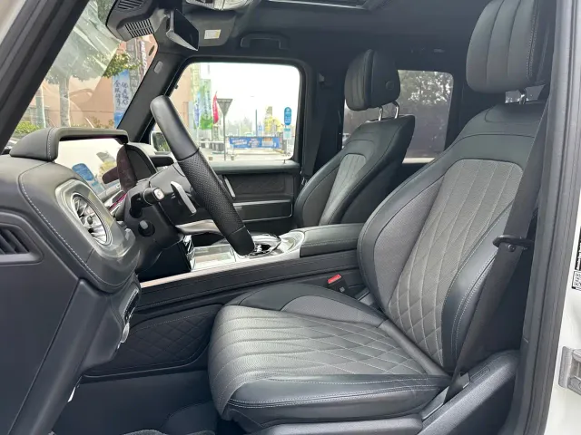 Mercedes-Benz G-Class — Фото автомобиля 9