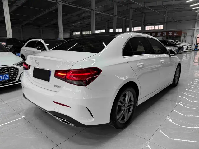 Mercedes-Benz A-Class — Фото автомобиля 4