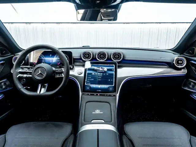 Mercedes-Benz C-Class — Фото автомобиля 15