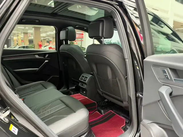 Audi Q5L — Фото автомобиля 19