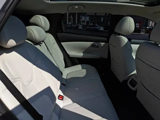 Changan Qiyuan Q05 — Фото автомобиля 6