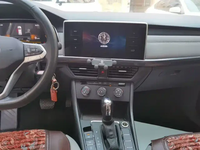 Volkswagen Bora 2023 1.5L Auto Free Ride Limited Edition — Фото автомобиля 8