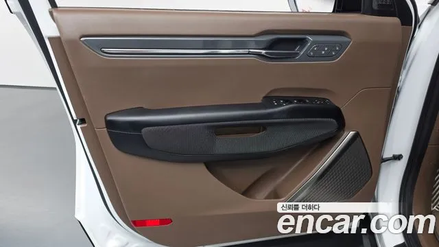 Kia EV9 — Фото автомобиля 24