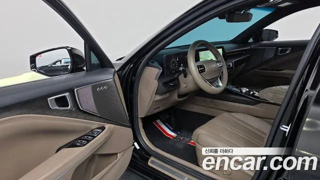 Kia K8 — Фото автомобиля 15