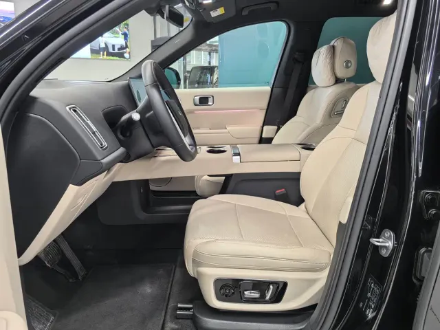 Li Auto L9 — Фото автомобиля 12