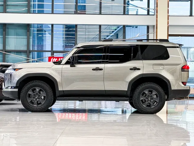 Lexus GX — Фото автомобиля 5