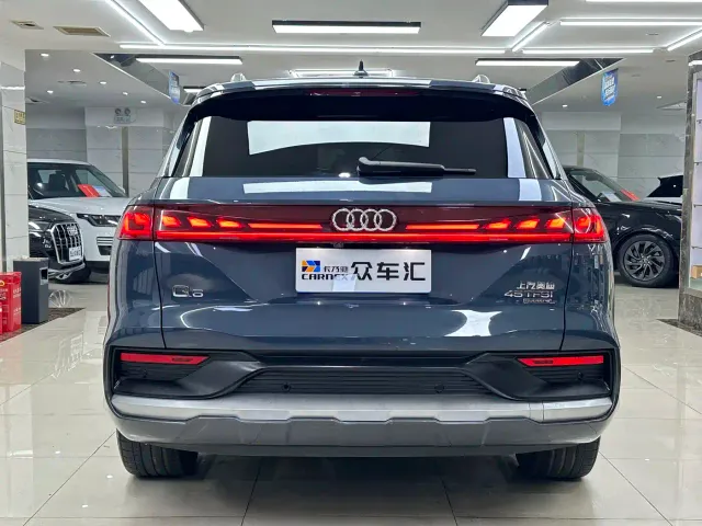 Audi Q6 — Фото автомобиля 5