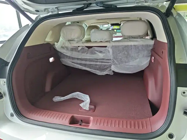Dongfeng Aeolus L8 — Фото автомобиля 18