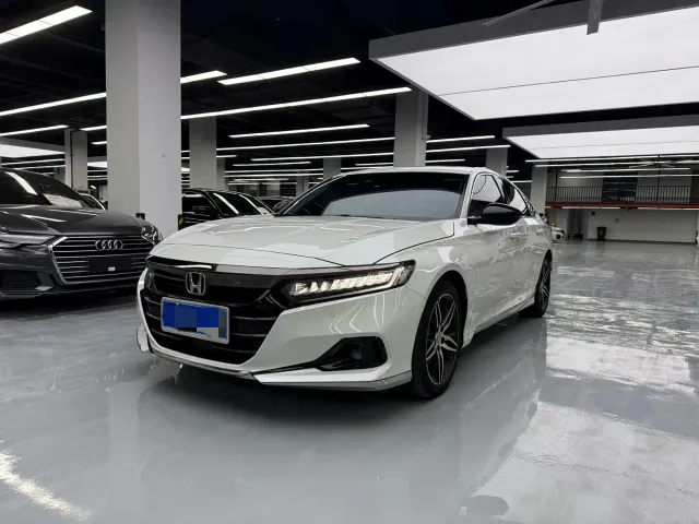 Фотография автомобиля — Honda Accord