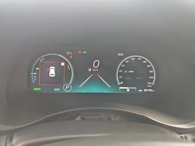 Toyota Crown Kluger 2021 2.5L HEV 4WD Premium — Фото автомобиля 11