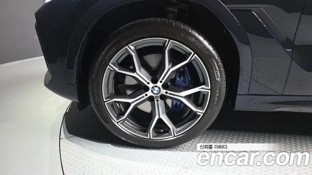 BMW X6 — Фото автомобиля 4