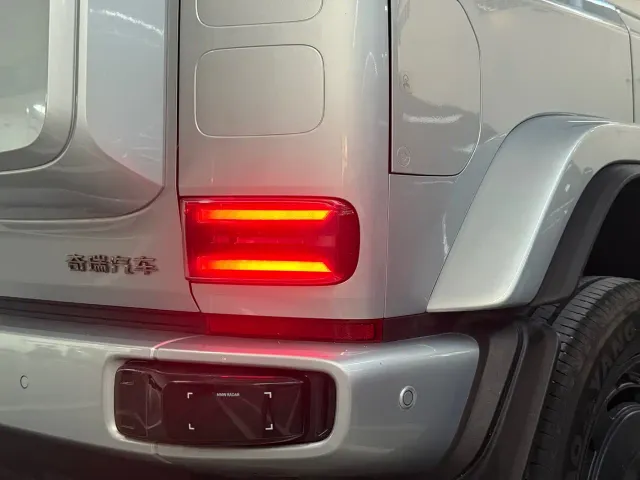 iCAR V23 — Фото автомобиля 8