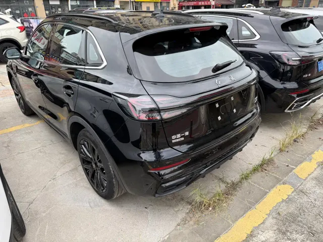 Hongqi HS5 — Фото автомобиля 20
