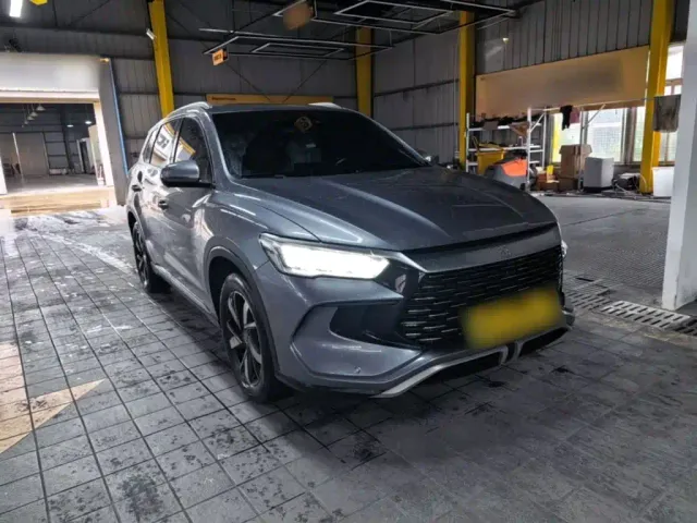 BYD Song Pro — Фото автомобиля 3
