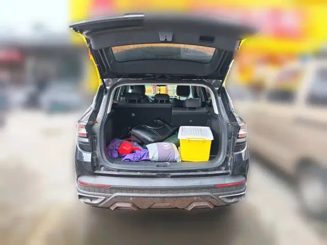 Dongfeng Fengshen AX7 — Фото автомобиля 9