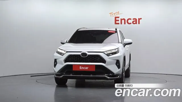 Toyota RAV4 5th Gen — Фото автомобиля 3