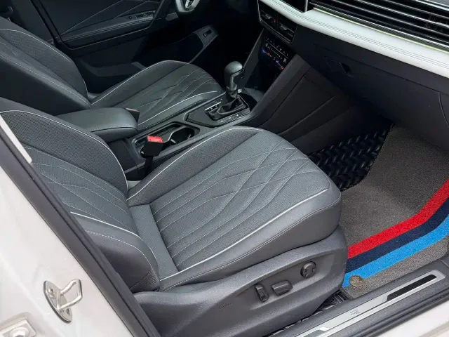 Volkswagen Tiguan L — Фото автомобиля 5