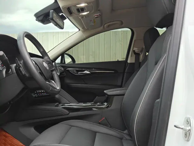 Buick Envision Plus — Фото автомобиля 7