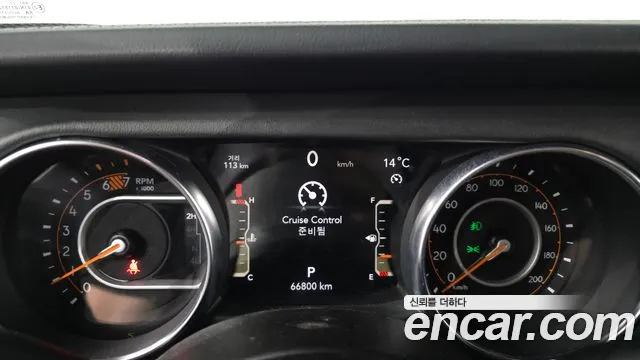 Jeep Wrangler JL — Фото автомобиля 11