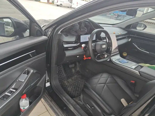 Geely Galaxy L6 — Фото автомобиля 13