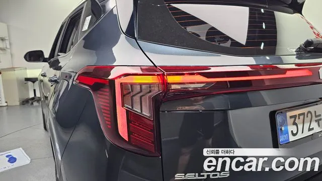 Kia Seltos Новый Seltos Бензин 2.0 2WD — Фото автомобиля 23