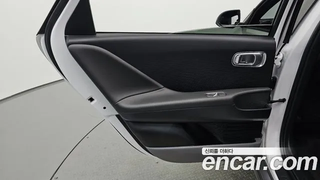 Hyundai Ioniq 6 — Фото автомобиля 14