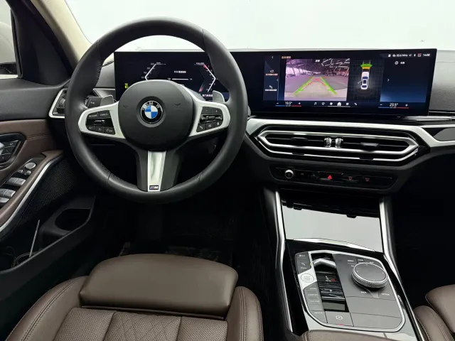 BMW 3 Series — Фото автомобиля 13
